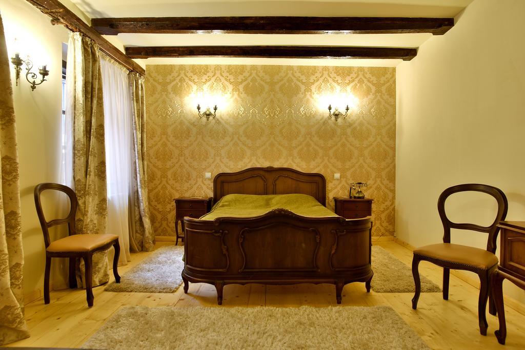Casa Antiqua Hotel Brasov Room photo